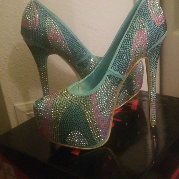 Mint Stiletto Heel - Picture 4 of 4